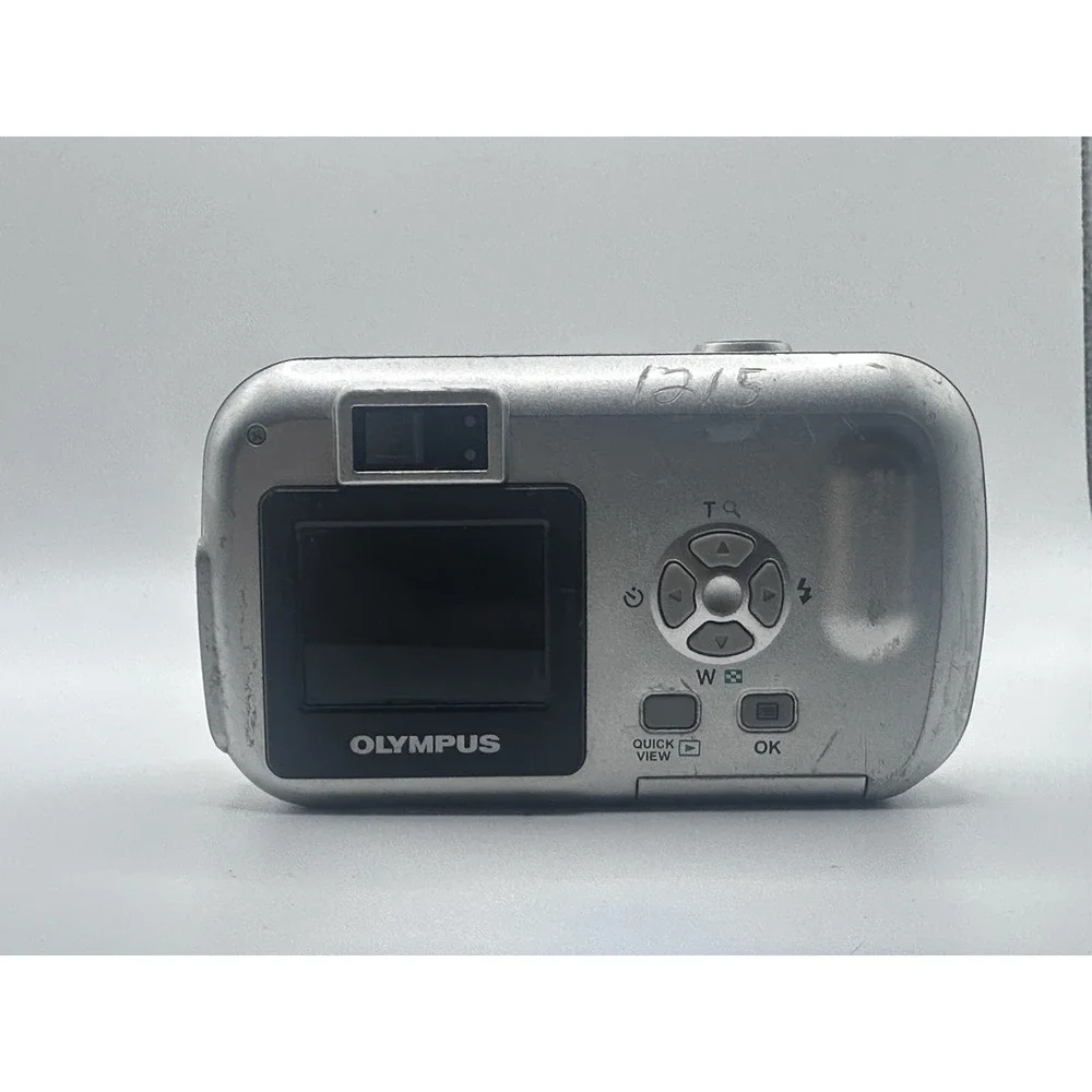 Olympus CAMEDIA D-395 3.2MP Digital Camera Untested For Parts/ Repair
